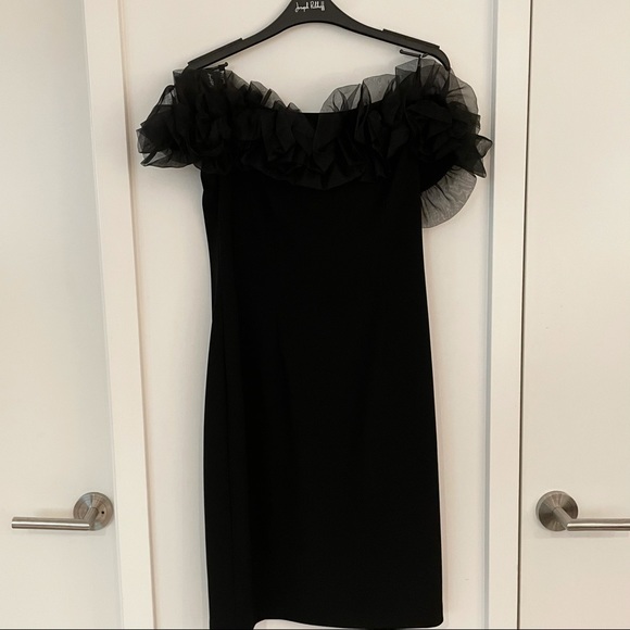 Retro Black Ruffles Off-Shoulder Dress Size 8 - Picture 4 of 5